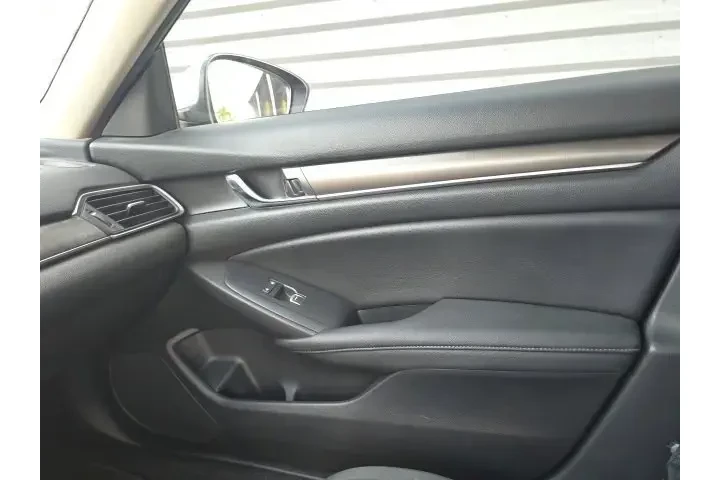 $14450 : Honda Accord Hybrid 2019 Bas image 10