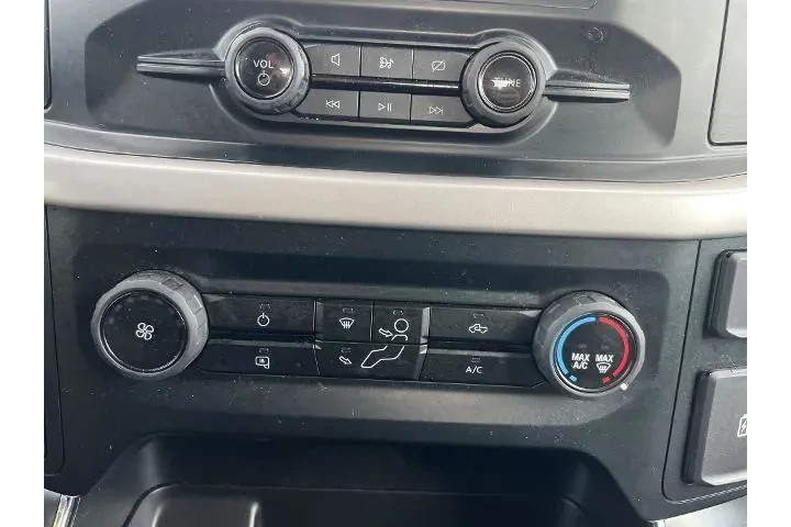 $37213 : Ford F-150 2023 4x4 XL 4dr S image 9