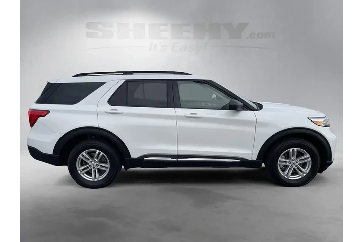 $28535 : Ford Explorer 2022 AWD XLT 4 image 10