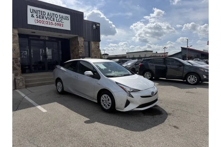 $15999 : 2018 Prius Two image 9