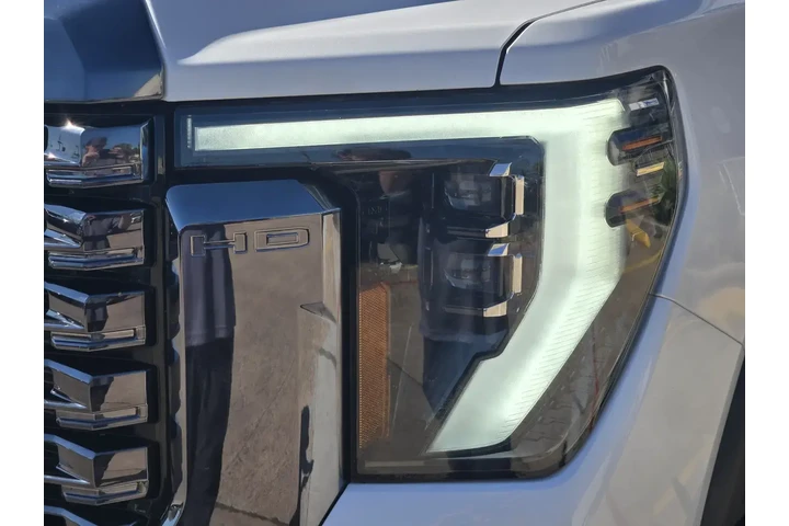 GMC Sierra 3500HD 2024 4x4 D image 5