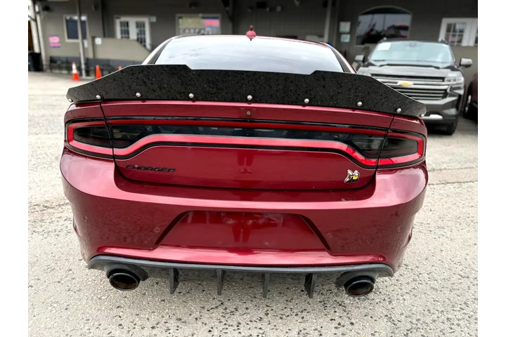 2019 Charger Scat Pack image 4