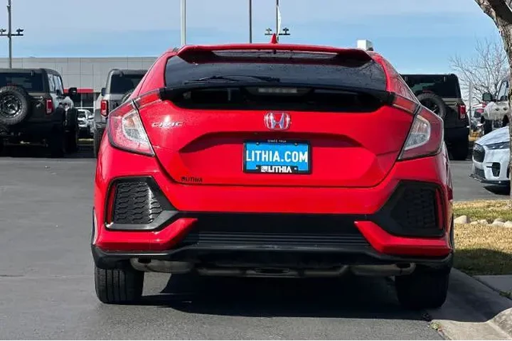 $18995 : Honda Civic 2018 EX 4dr Hatc image 7