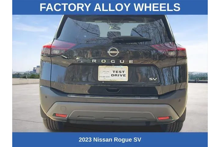 $19678 : Nissan Rogue 2023 SV 4dr Cro image 4