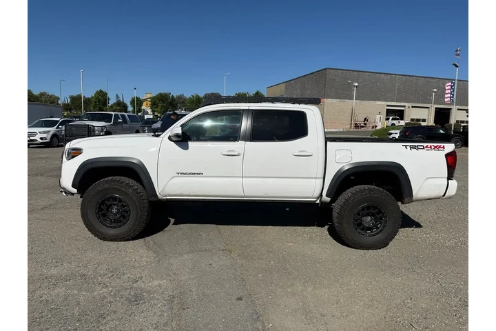 $31500 : Toyota Tacoma 2019 4x4 TRD P image 2
