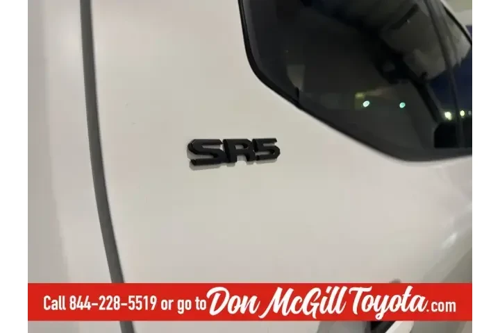$39985 : Toyota Tundra 2023 4x4 SR5 4 image 6