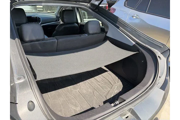 $12600 : Chevrolet Volt 2017 LT 4dr H image 3