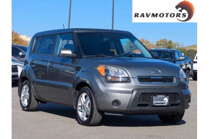 $5972 : 2011 Soul + image 2