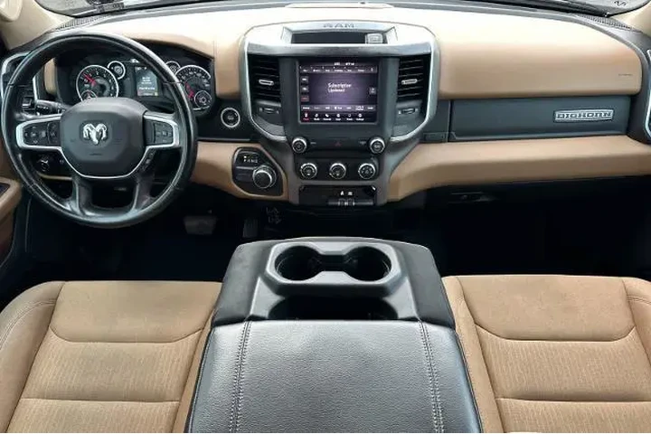 $27181 : Ram 1500 2019 4x2 Big Horn 4 image 3