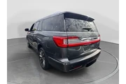 $37890 : Lincoln Navigator L 2021 4x4 thumbnail