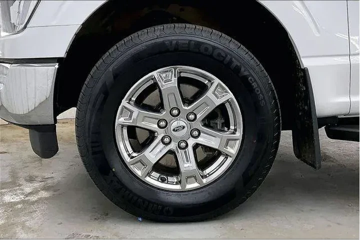 $34290 : Ford F-150 2022 4x4 XLT 4dr image 10