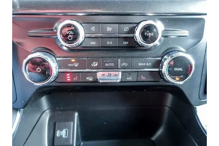 $38484 : Ford F-150 2022 4x4 XL 4dr S image 6