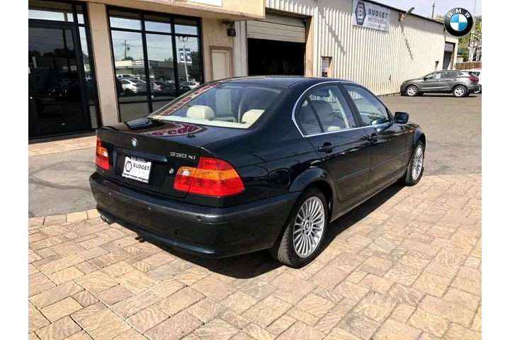 $8990 : 2002 BMW 3-Series 330xi Sedan image 2