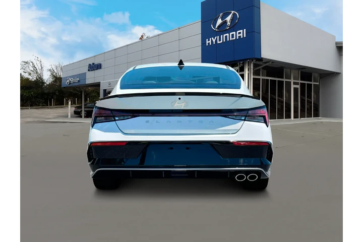 $22900 : Hyundai ELANTRA 2024 N Line image 6