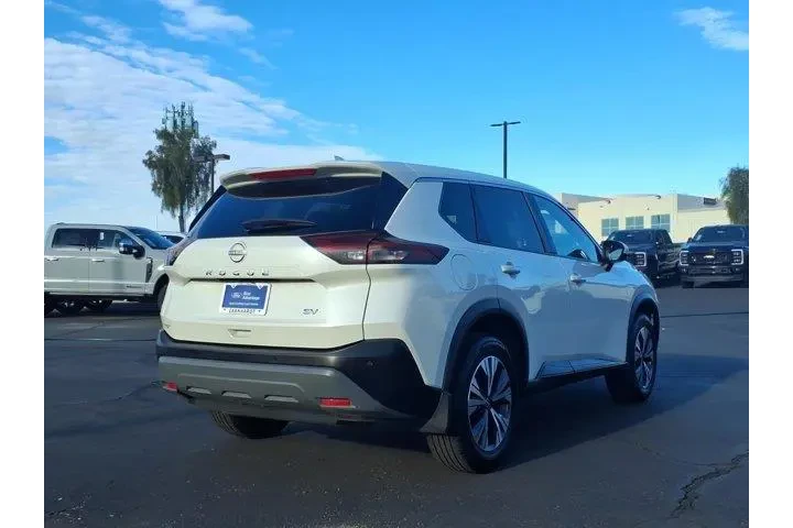 $21821 : Nissan Rogue 2023 SV 4dr Cro image 6