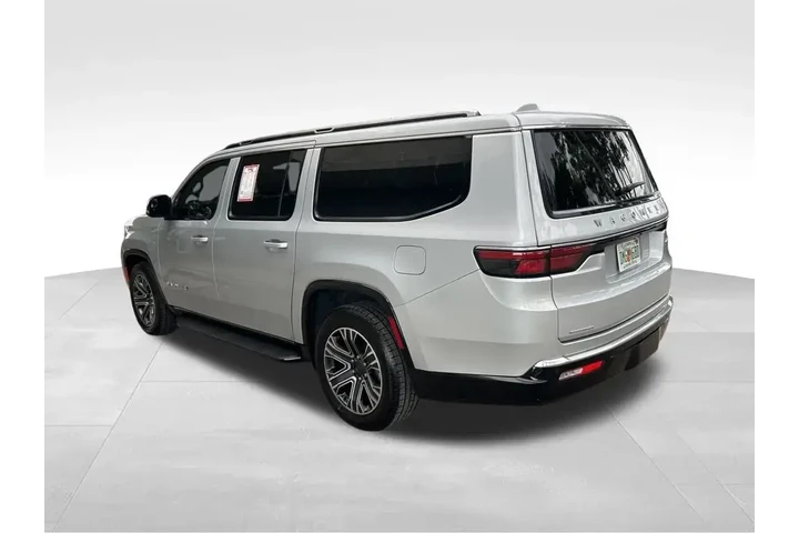 $36108 : Jeep Wagoneer L 2023 4x4 Ser image 4