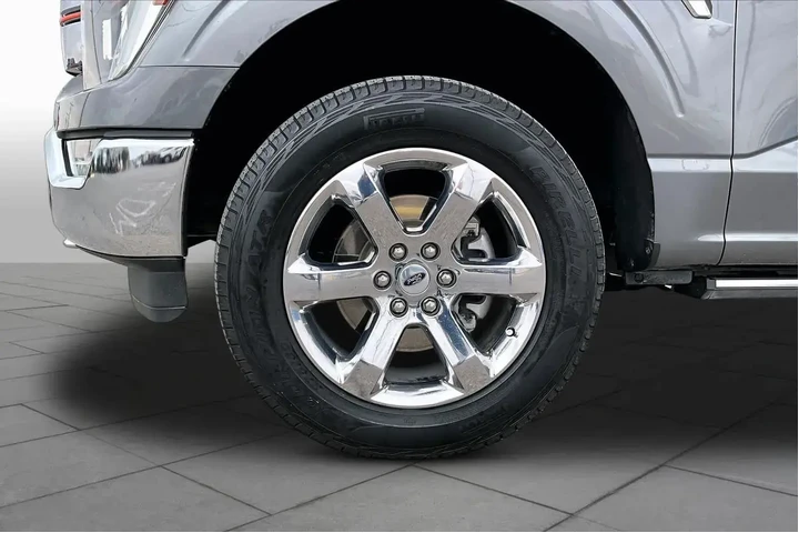 $39540 : Ford F-150 2021 4x4 XL 4dr S image 10