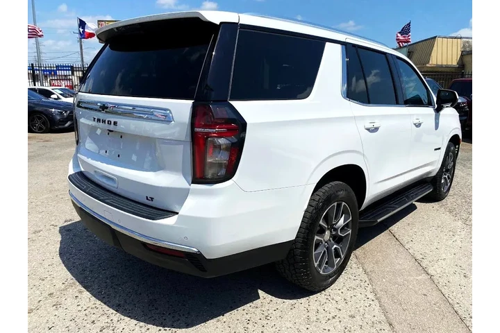 2021 Tahoe LT 2WD image 4
