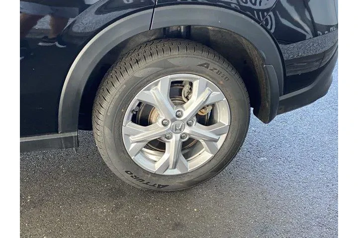 Honda HR-V 2024 AWD LX 4dr C image 10