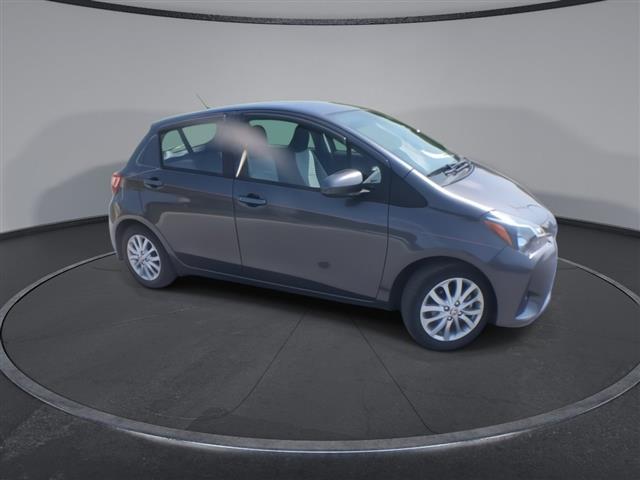 $17000 : PRE-OWNED 2018 TOYOTA YARIS LE image 2