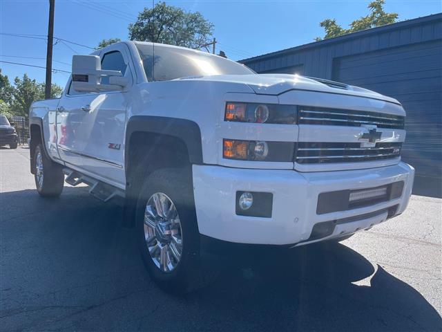 $34888 : 2017 Silverado 2500HD LTZ, DE image 4