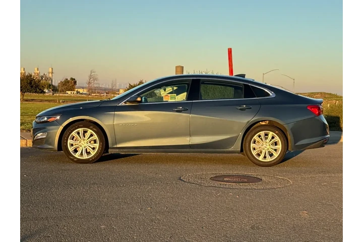 $20892 : Chevrolet Malibu 2024 LT 4dr image 7