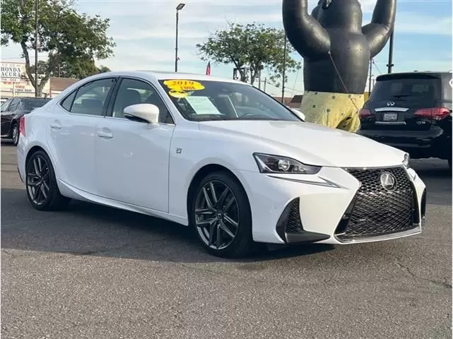 2019 Lexus IS IS 300 Sedan image 2