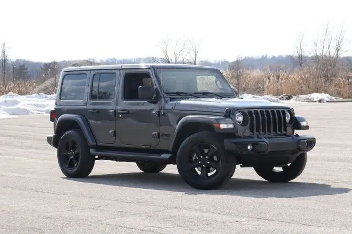 $29950 : Jeep Wrangler Unlimited 2021 image 2