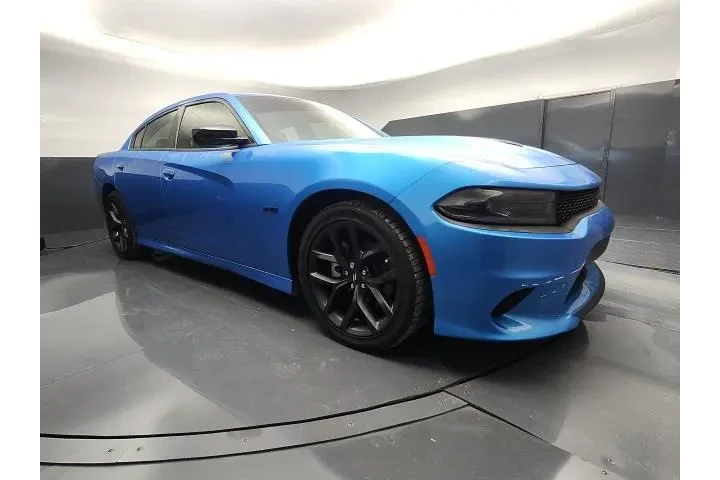 $33586 : Dodge Charger 2023 R/T 4dr S image 2