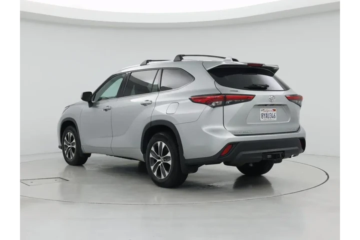 $32998 : Toyota Highlander 2021 AWD X image 2