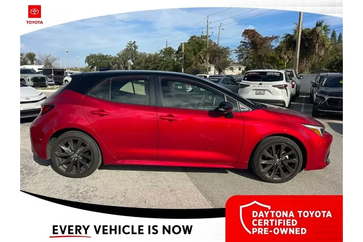 $27000 : Toyota Corolla Hatchback 202 image 7