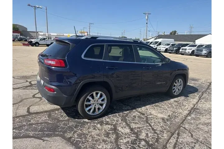 $15500 : Jeep Cherokee 2016 Limited 4 image 4