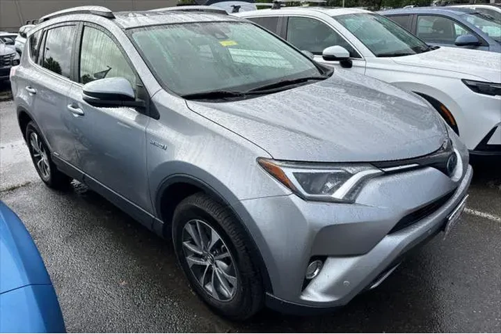 $21990 : Toyota RAV4 Hybrid 2018 AWD image 2