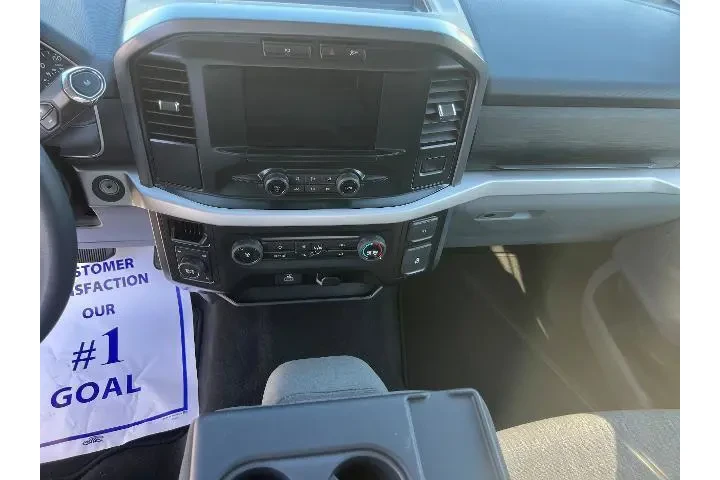 $37995 : Ford F-150 2023 4x4 XL 4dr S image 9