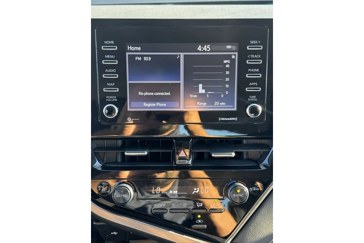 $1 : Toyota Camry SE image 8