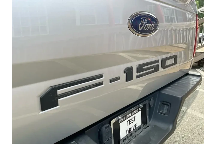 $21985 : Ford F-150 2018 4x4 King Ran image 9
