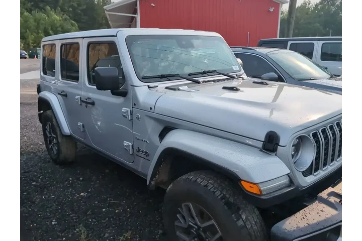 $33668 : Jeep Wrangler 2024 4x4 Sahar image 2