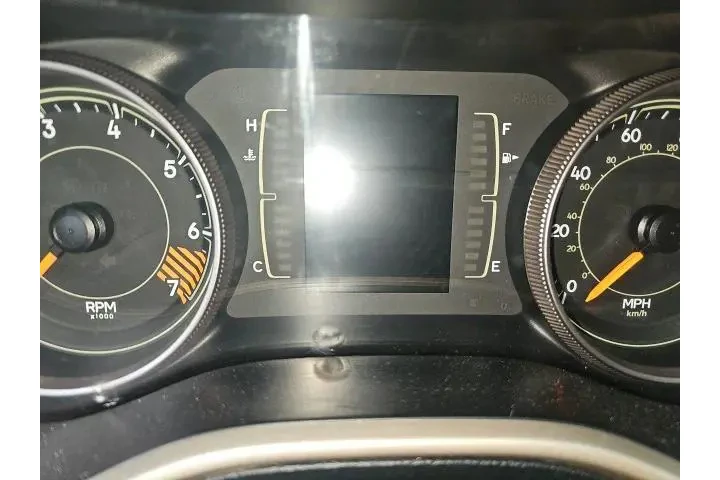 $6888 : Jeep Cherokee 2015 4x4 Latit image 7