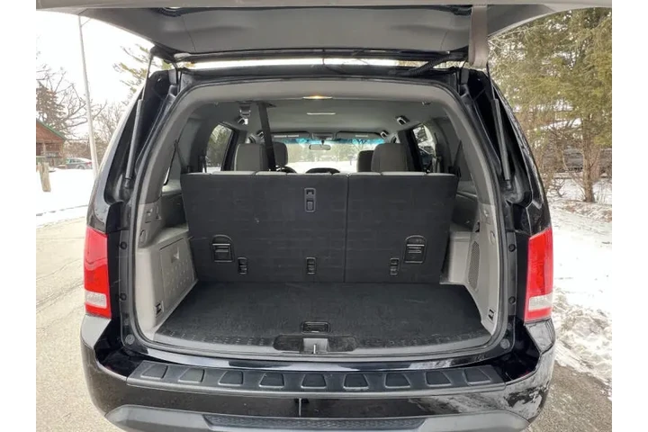 $8997 : 2015 Pilot LX image 8