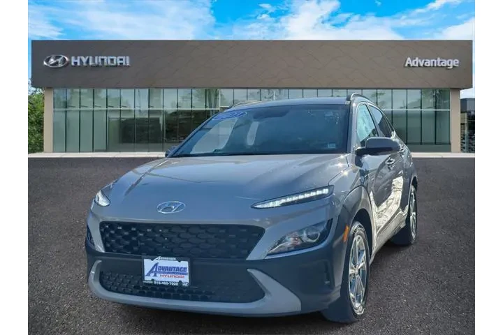 $21875 : Hyundai KONA 2023 AWD SEL 4d image 4