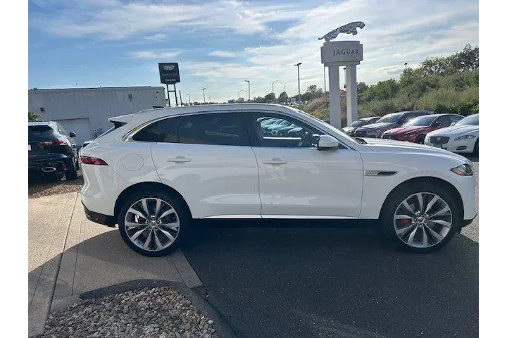 $38950 : Jaguar F-PACE 2022 AWD P250 image 8
