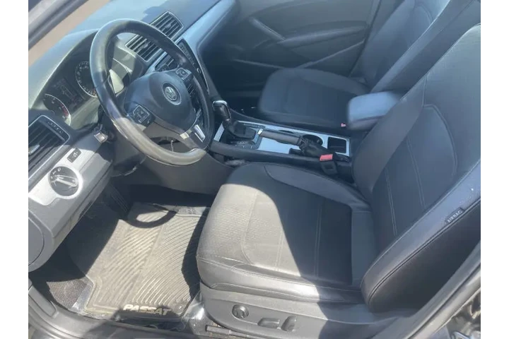 $5500 : 2013 Passat SE image 10