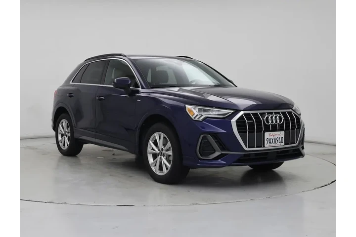$23998 : Audi Q3 2022 AWD quattro S l image 1