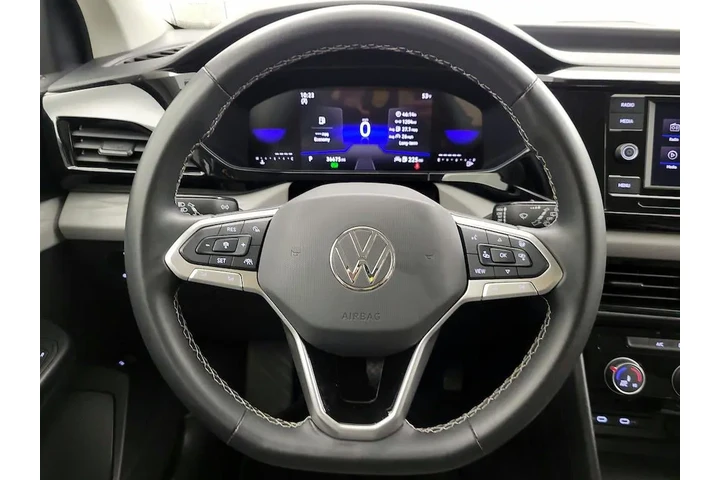 $20998 : Volkswagen Taos 2024 S 4dr S image 10