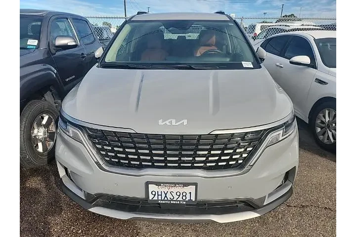 $39991 : Kia Carnival 2024 SX 4dr Min image 2