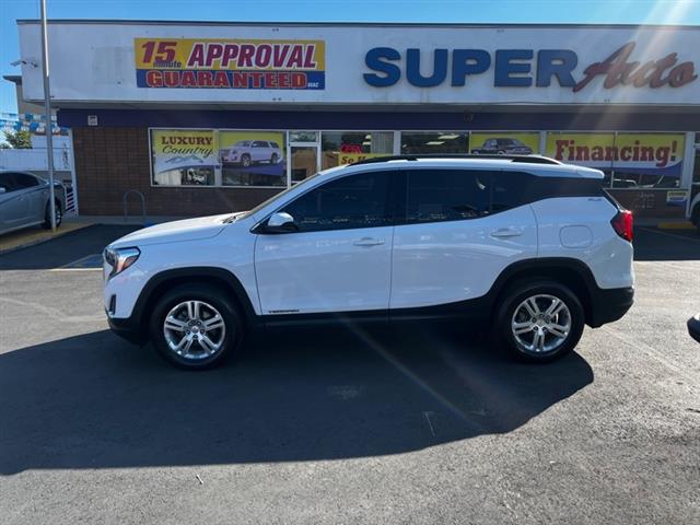 $23299 : 2018 GMC Terrain AWD 4dr SLE image 2