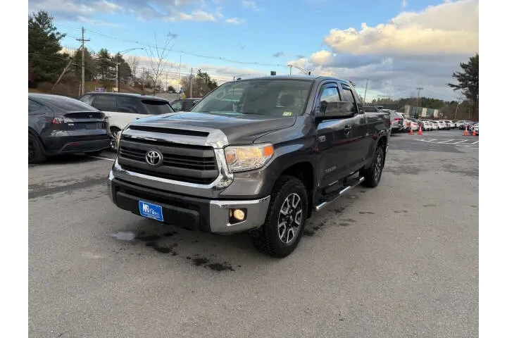 $29999 : 2015 Tundra image 2