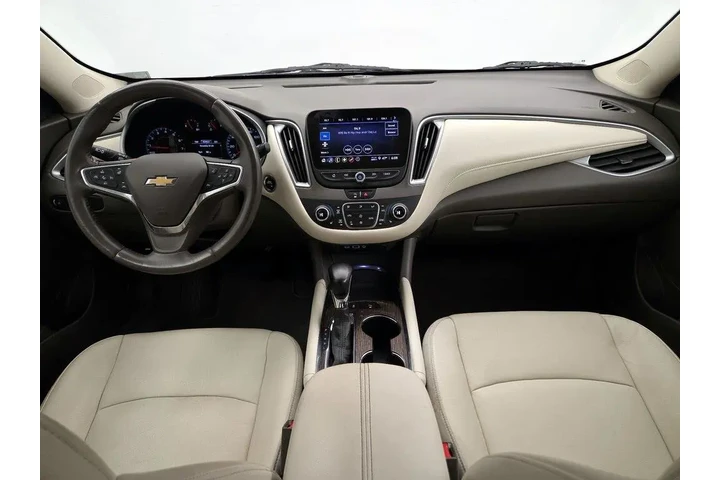 $20998 : Chevrolet Malibu 2022 LT 4dr image 9