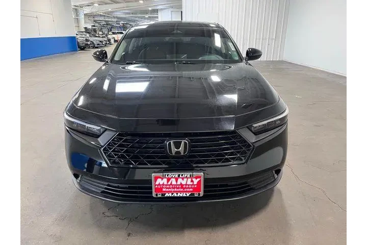 $23939 : Honda Accord 2023 image 8