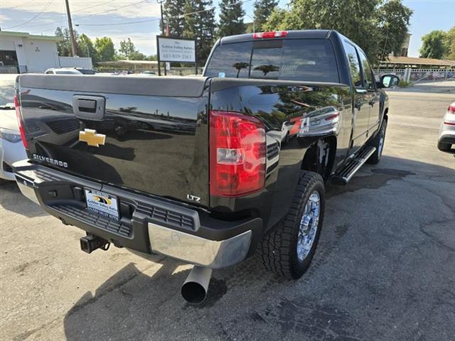 $22999 : 2007 Silverado 2500HD image 5